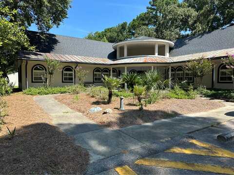 812 Oyster Park Drive, Edisto Island, SC 29438