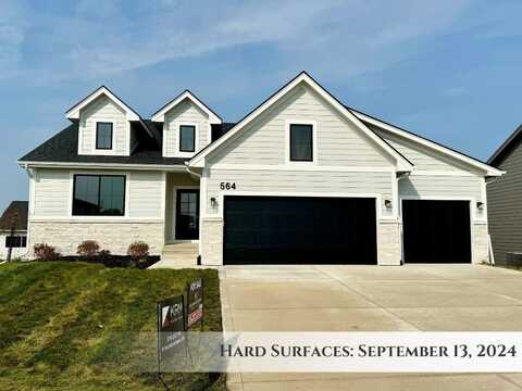 564 Bella Street, West Des Moines, IA 50266