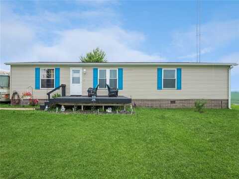 1533 D Avenue, Victor, IA 52347