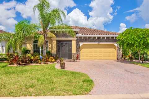 1807 Berkshire Circle SW, Vero Beach, FL 32968