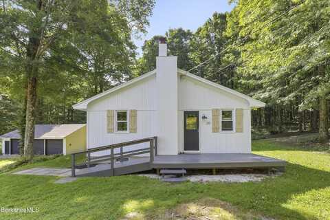 20 Hawley Rd, Savoy, MA 01256