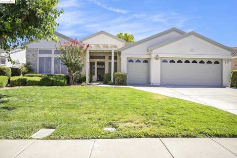 660 Central Park Pl, Brentwood, CA 94513