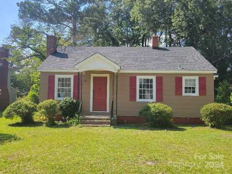 208 Evans Street, Cheraw, SC 29520