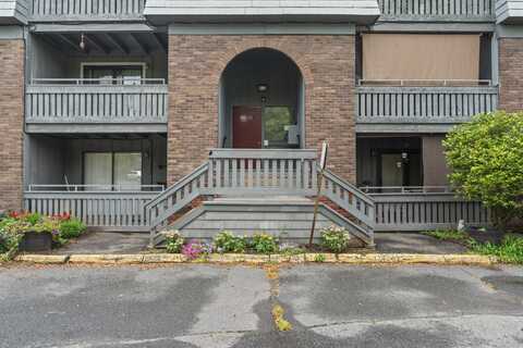 103 Trolley Crossing Lane, Middletown, CT 06457