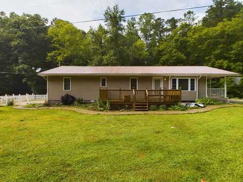 110 Tabitha Lane, Leburn, KY 41831