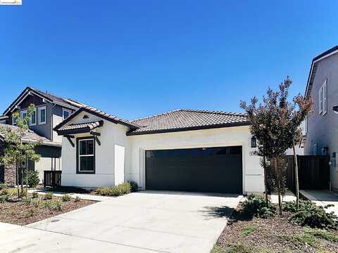 8301 Kevin Whiteley Dr, Elk Grove, CA 95757