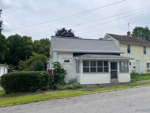 57 Hopkins Street, Mount Morris, NY 14510