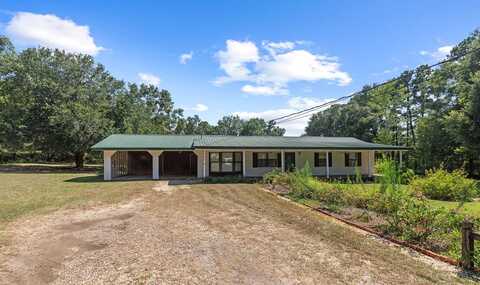 106 Plantation Drive, Cottonwood, AL 36320