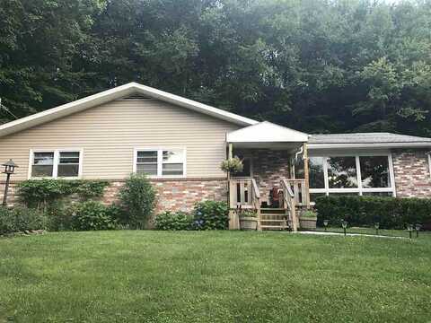 Briscoe, SWAN LAKE, NY 12783