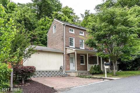 2816 9 Mile Cir, Catonsville, MD 21228