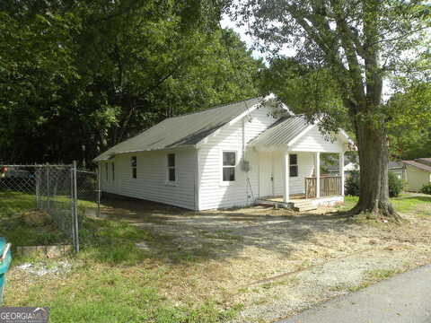 Luckie, LAVONIA, GA 30553