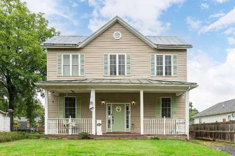 5Th, WAYNESBORO, VA 22980