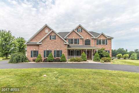 Two Turn, SHIPPENSBURG, PA 17257