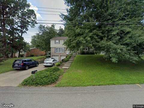 Westbury, CORAOPOLIS, PA 15108