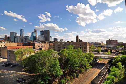 4Th, MINNEAPOLIS, MN 55401