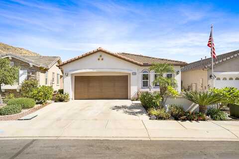 Leonard, HEMET, CA 92545