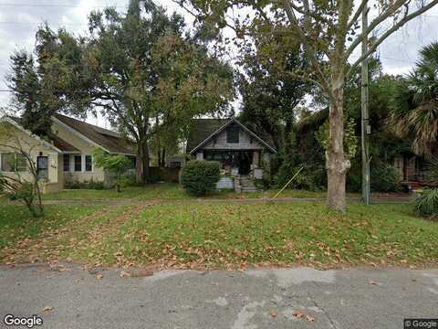 Barrs, JACKSONVILLE, FL 32204