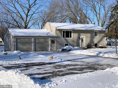 Queenan, LAKELAND, MN 55043