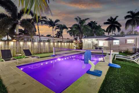 6Th, HALLANDALE BEACH, FL 33009