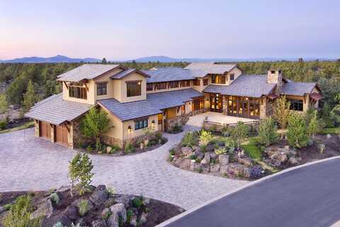 Moss Rock, BEND, OR 97701