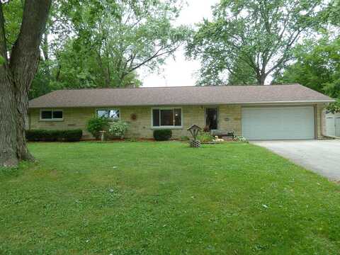 Glen Echo, BROOKFIELD, WI 53005