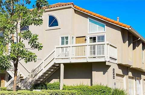 Canyon Hill, TRABUCO CANYON, CA 92679