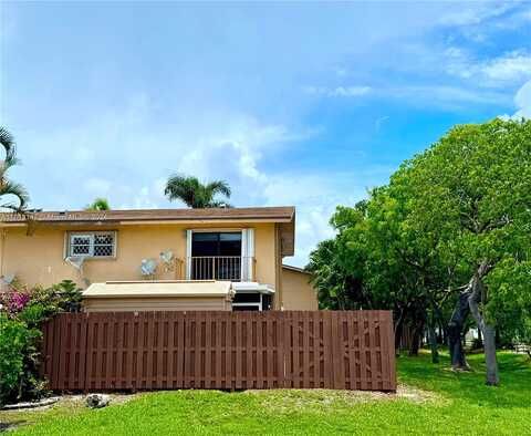 7Th, DANIA, FL 33004