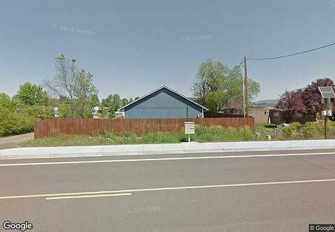 Avenue G, WHITE CITY, OR 97503