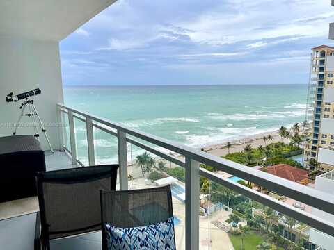 Ocean, HALLANDALE BEACH, FL 33009