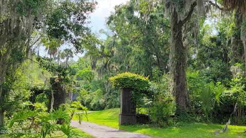 Roscoe, PONTE VEDRA BEACH, FL 32082