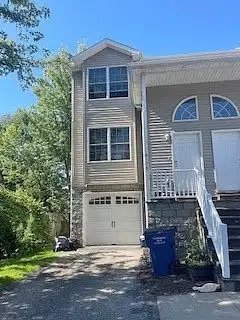 Wood Hills, ERIE, PA 16510