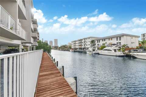 168Th, NORTH MIAMI BEACH, FL 33160