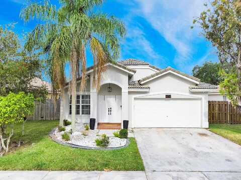 204Th, PEMBROKE PINES, FL 33029