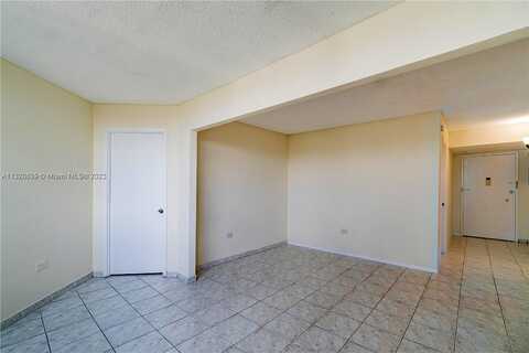 Collins, MIAMI BEACH, FL 33141