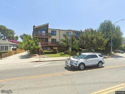 Tujunga Ave, Studio City, CA 91602