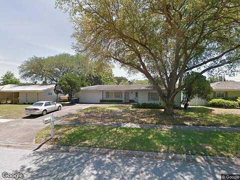 Saint Charles Dr, Clearwater, FL 33764