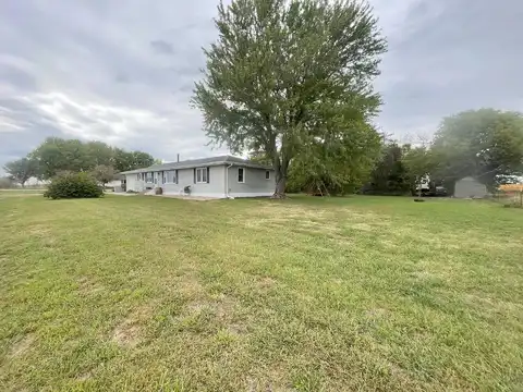 6Th, CHAPMAN, NE 68827