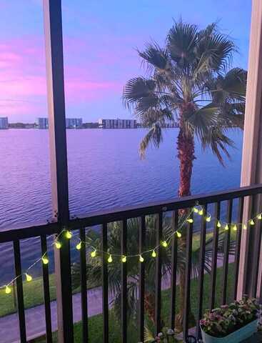 Lake Emerald, OAKLAND PARK, FL 33309