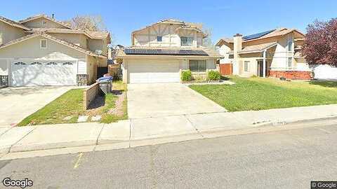 Avenue H4, LANCASTER, CA 93534