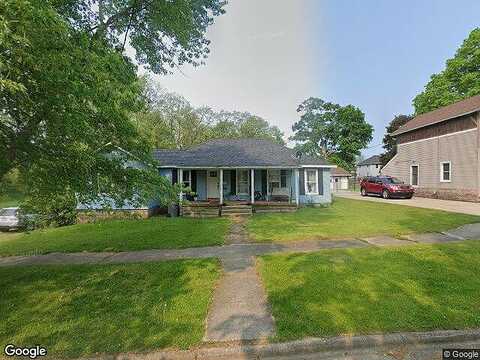 Grove, LOWELL, MI 49331