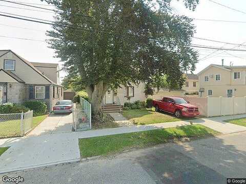 222Nd, LAURELTON, NY 11413