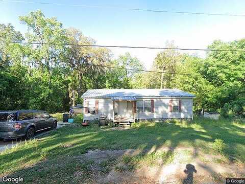 Magnolia Dr, SATSUMA, FL 32189