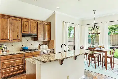 Landon, MCKINNEY, TX 75071