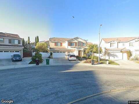 Avenida De Circo, MORENO VALLEY, CA 92555