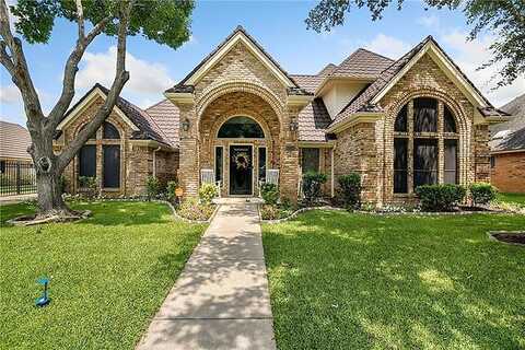 Woodhill, BEDFORD, TX 76021