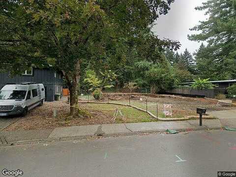 Cardinal, LAKE OSWEGO, OR 97034