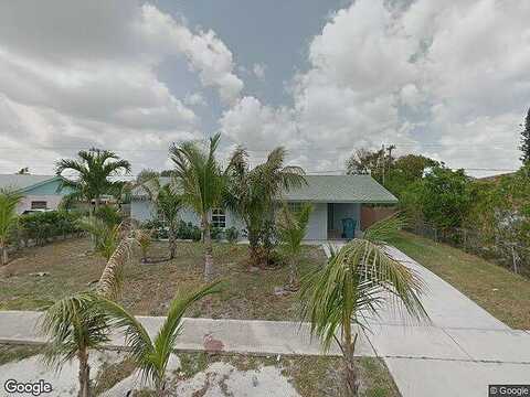 1St, BOYNTON BEACH, FL 33435