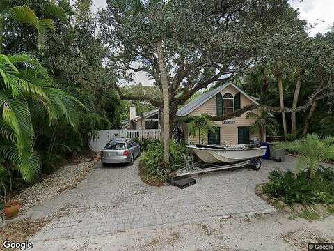 Pebble, VERO BEACH, FL 32963