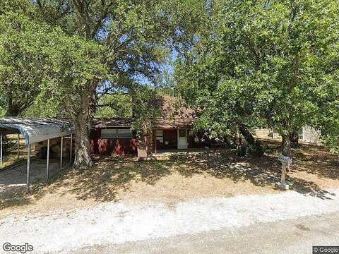 Avenue H, CRAWFORD, TX 76638