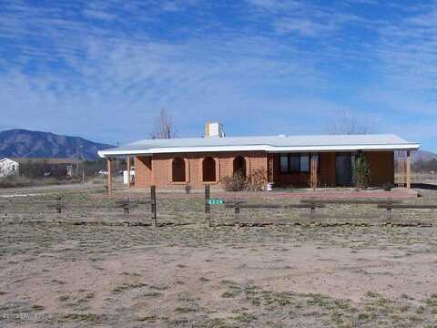 1St, COCHISE, AZ 85606